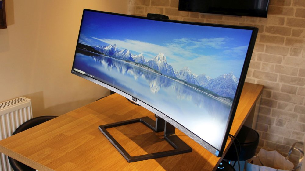 Philips Brilliance 439P9H monitor review