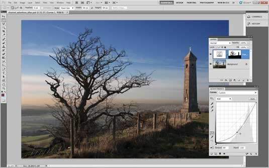 Photoshop tips: Select sky with channels