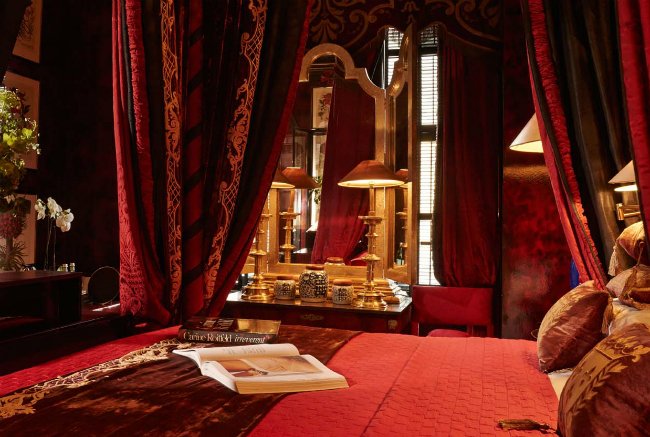 The Cardinal Suite