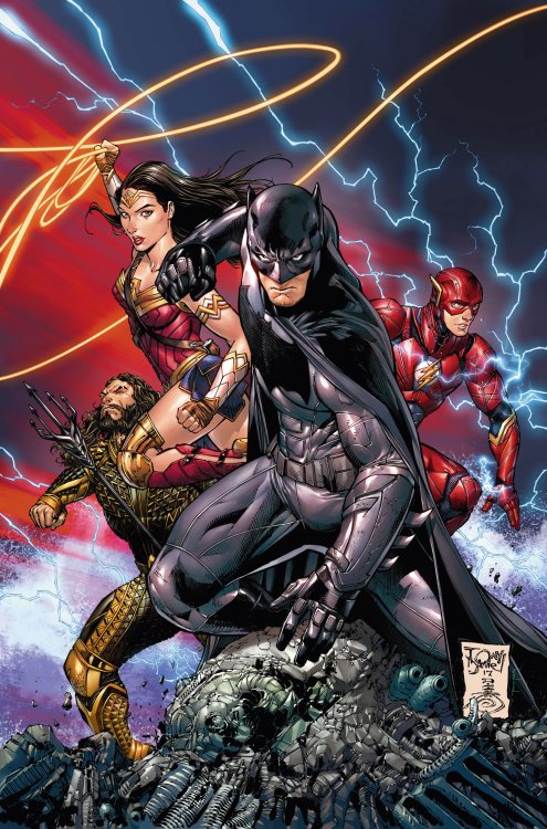Aquaman, Wonder Woman, Batman and the Flash striking a heroic pose