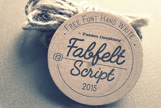 Free cursive fonts: Fabfelt Script