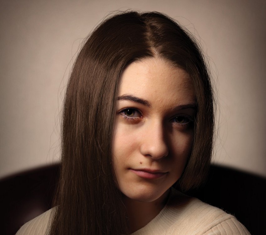 Realistic 3D portraits: a woman by Ian Spriggs