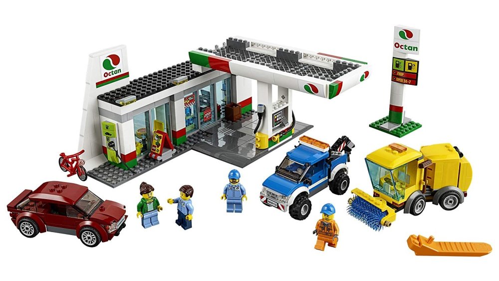 Best Lego City sets: Service Station