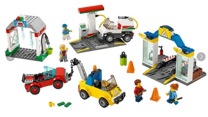 Best Lego City sets: Garage Center