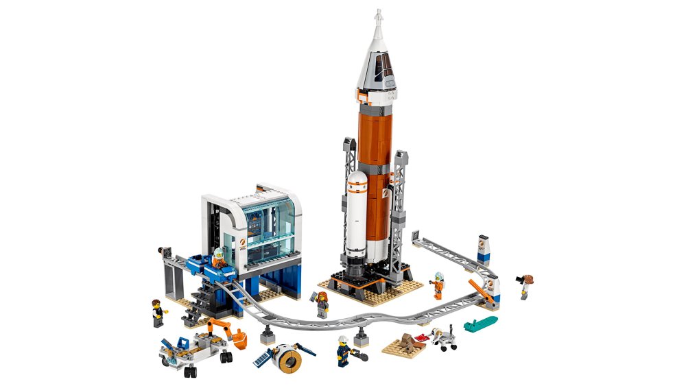 Best Lego space sets: Lego City Deep Space Rocket Launch Control